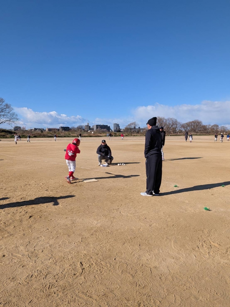 賞状とトロフィー